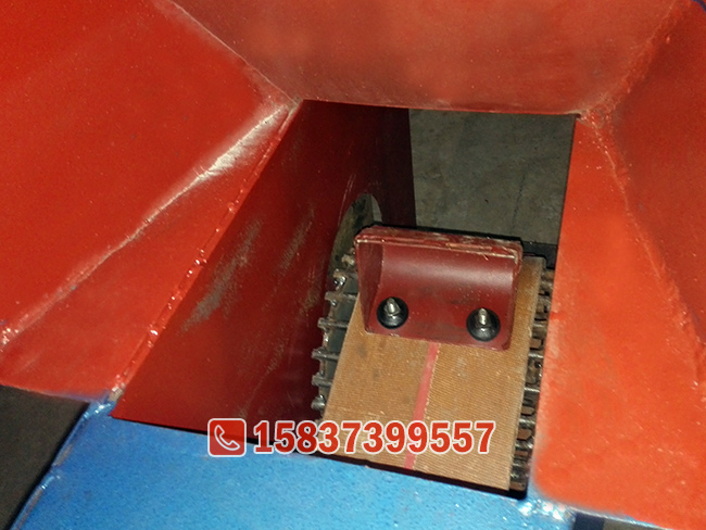 TD160斗式提升机进料口