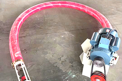 小型车载软管吸粮机