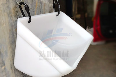 鸡饲料进料槽悬挂式喂食器